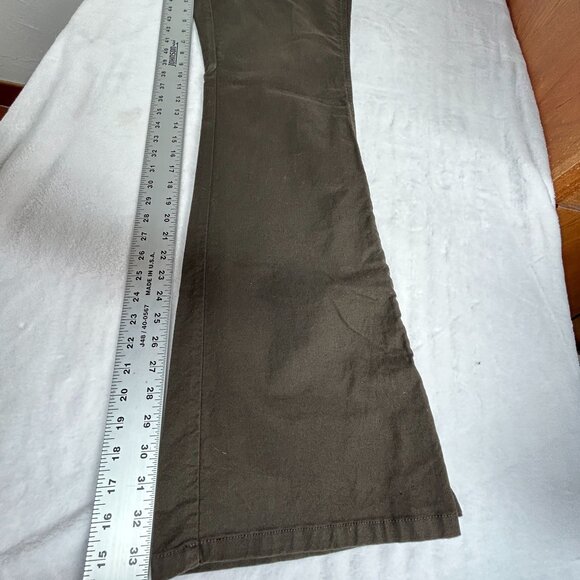CAbi Womens Stadium Pants Olive Green Zip-Leg Flare Stretch Size 8 Style 184 New - Picture 10 of 15